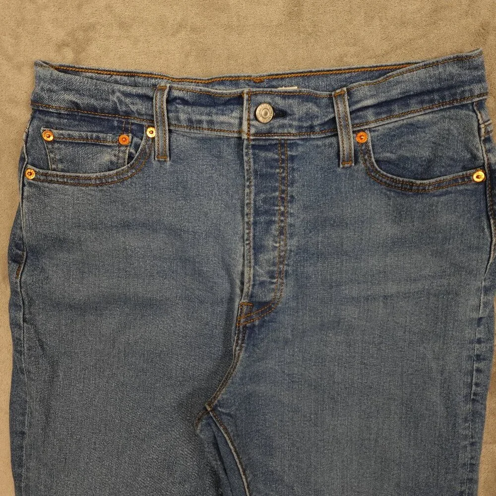 Levi's jeans wedgie straight women's 32 light wash blue red tab‎